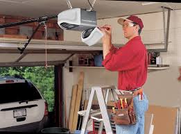 Garage door repair services in Los Angeles